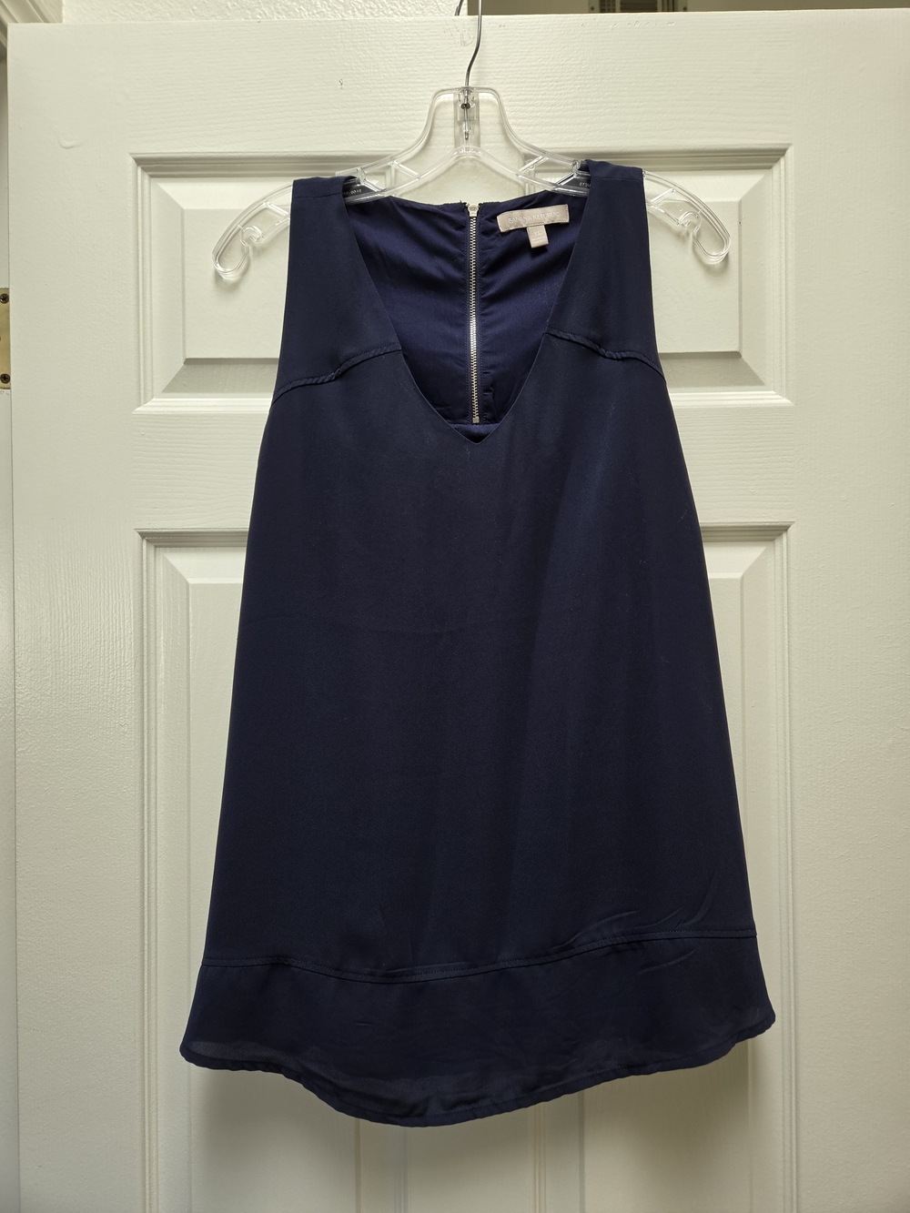 Banana Republic Navy V-Neck Sleeveless Top